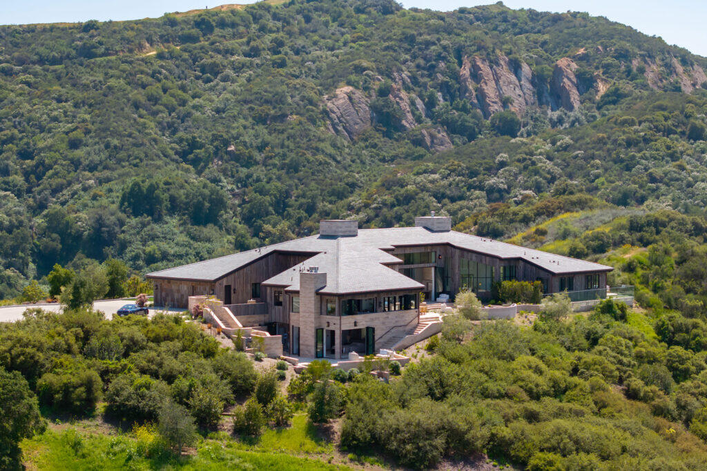 Ridgehouse04