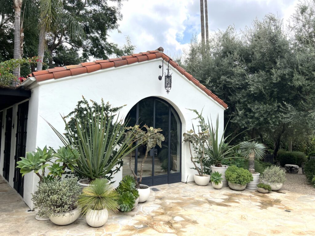 Exterior-2